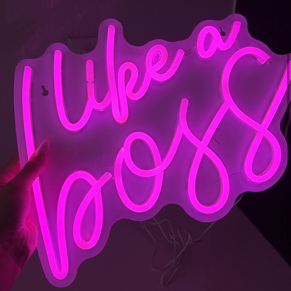 Neon Sign - Picture 3 of 3